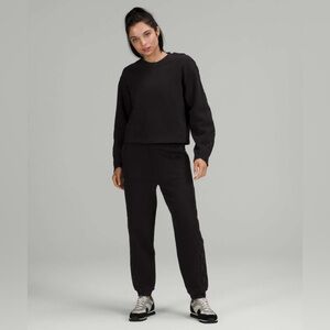 NWT Lululemon High Rise Braided Detail Jogger Size 8